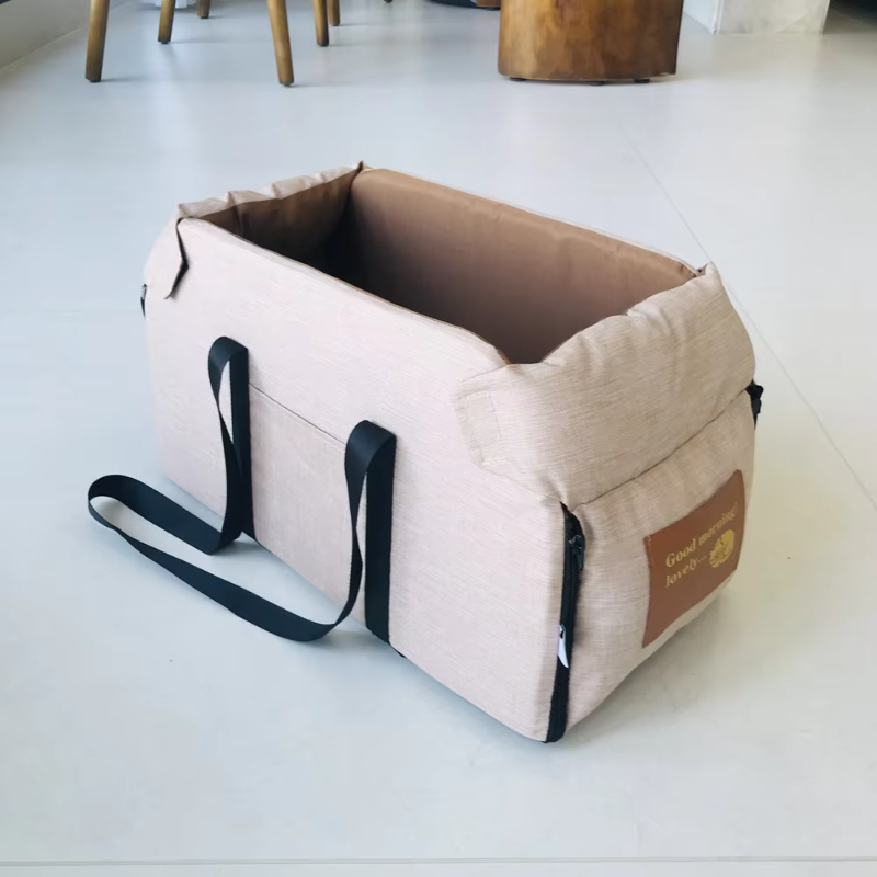 Cama portátil para coche para perros: transportín central para un viaje seguro