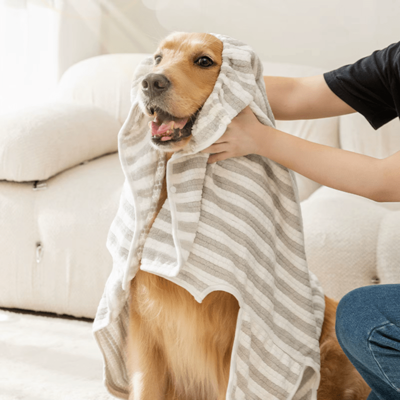 PawSnug™ Ultra - Absorbent Dog Bathrobe – Quick - Dry Comfort for All Sizes - The Fur Pal Dog quality premiumdogsupplies