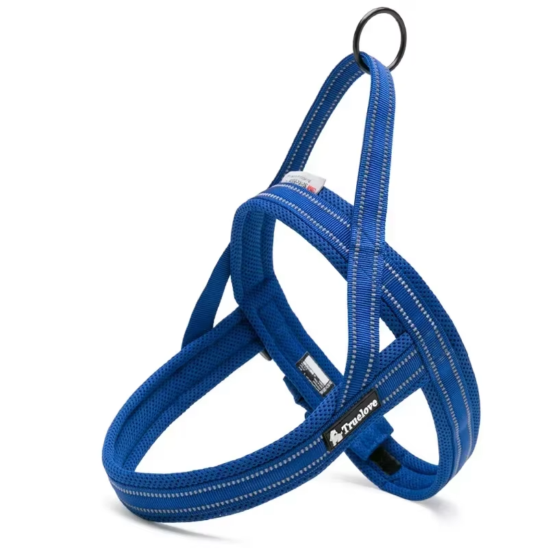 The Fur Pal x TrueLove: Peitoral acolchoado de malha macia para cães