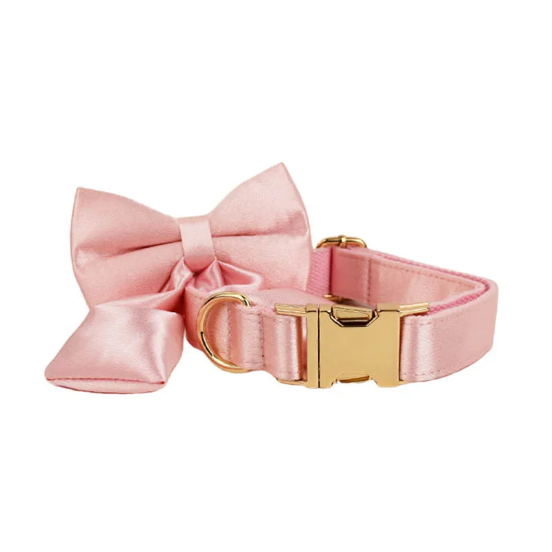 Conjunto de laço, coleira, guia e peitoral de seda Pinkie Luxe para cães - personalizado