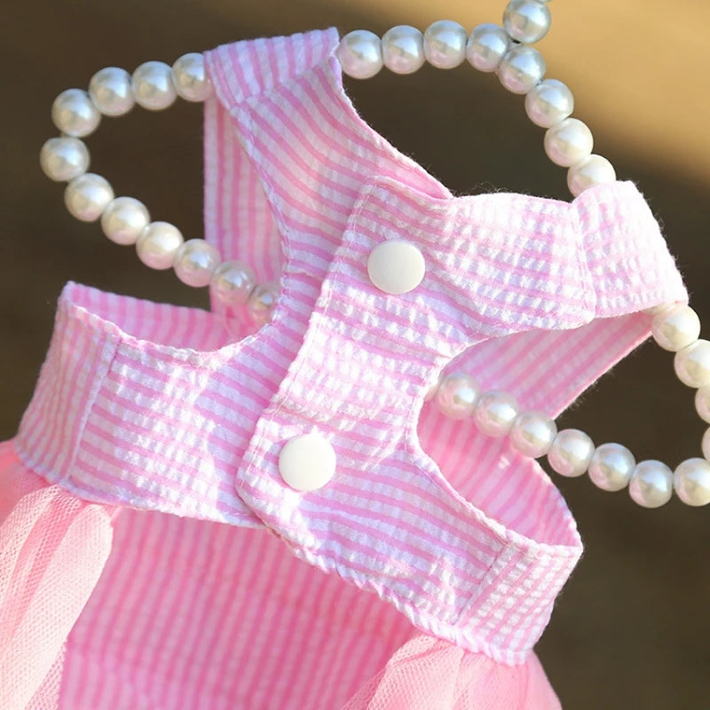 Vestido para cachorro SummerPrincess – Saia de renda e listrada para cães pequenos