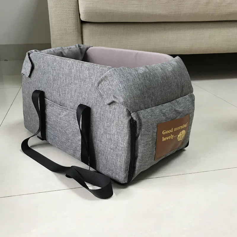 Cama portátil para coche para perros: transportín central para un viaje seguro
