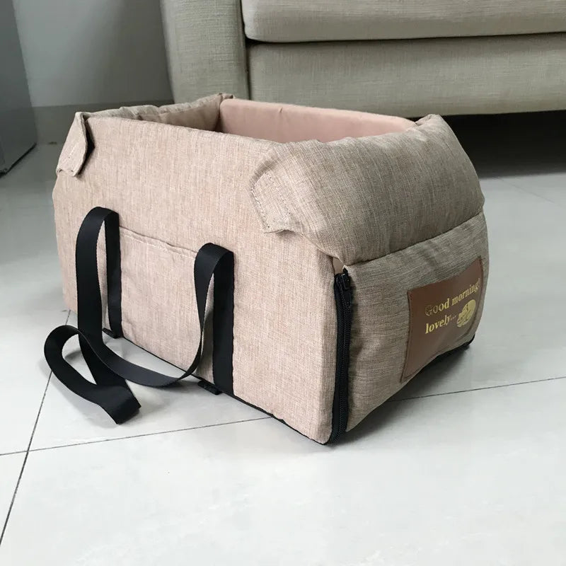 Cama portátil para coche para perros: transportín central para un viaje seguro