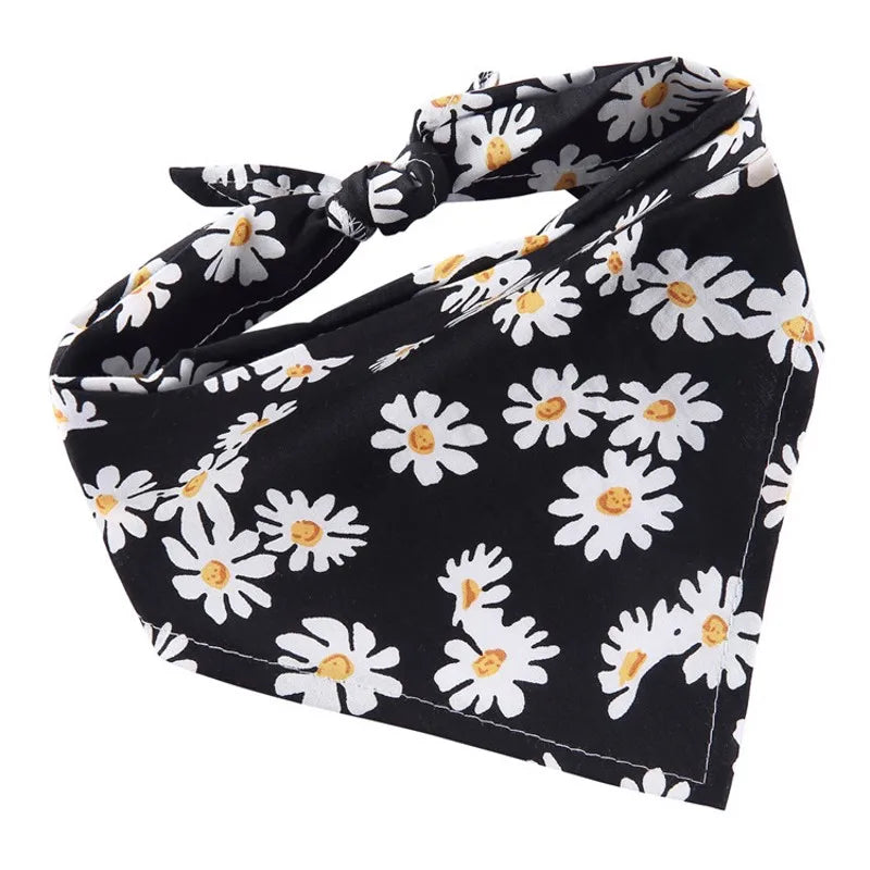 Midnight Bloom Bandana – Black & White Floral Scarf for Chic Dogs