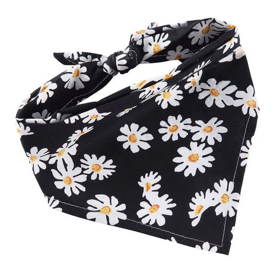 Midnight Bloom Bandana – Black & White Floral Scarf for Chic Dogs