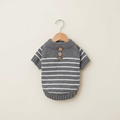 Camisola de malha listrada e aconchegante