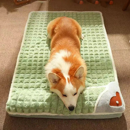 MADDEN Winter Warm Dog Mat - Luxury Fluffy Sofa Bed - The Fur Pal Dog quality premiumdogsupplies
