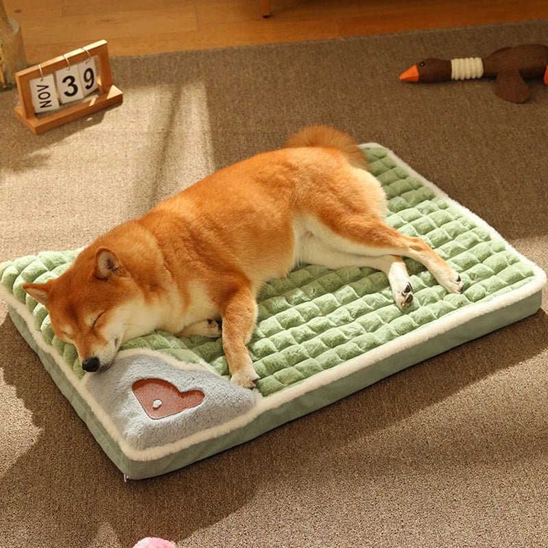 MADDEN Winter Warm Dog Mat - Luxury Fluffy Sofa Bed - The Fur Pal Dog quality premiumdogsupplies