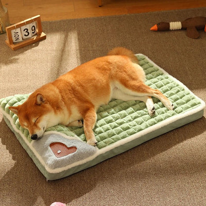 MADDEN Winter Warm Dog Mat - Luxury Fluffy Sofa Bed - The Fur Pal Dog quality premiumdogsupplies