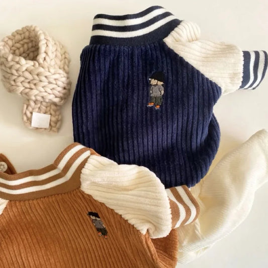 Chaqueta de béisbol bordada para perros: abrigo premium de primavera para razas pequeñas y medianas