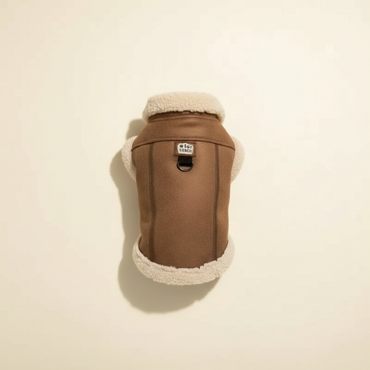 Casaco aconchegante com aparência de couro